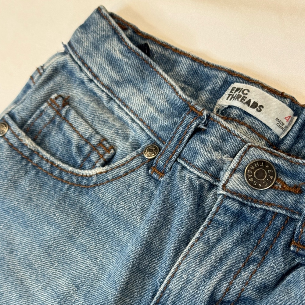 4/$15 Epic Threads Blue Denim Jean Shorts with Distressed Paint Splatter Details - Picture 3 of 5